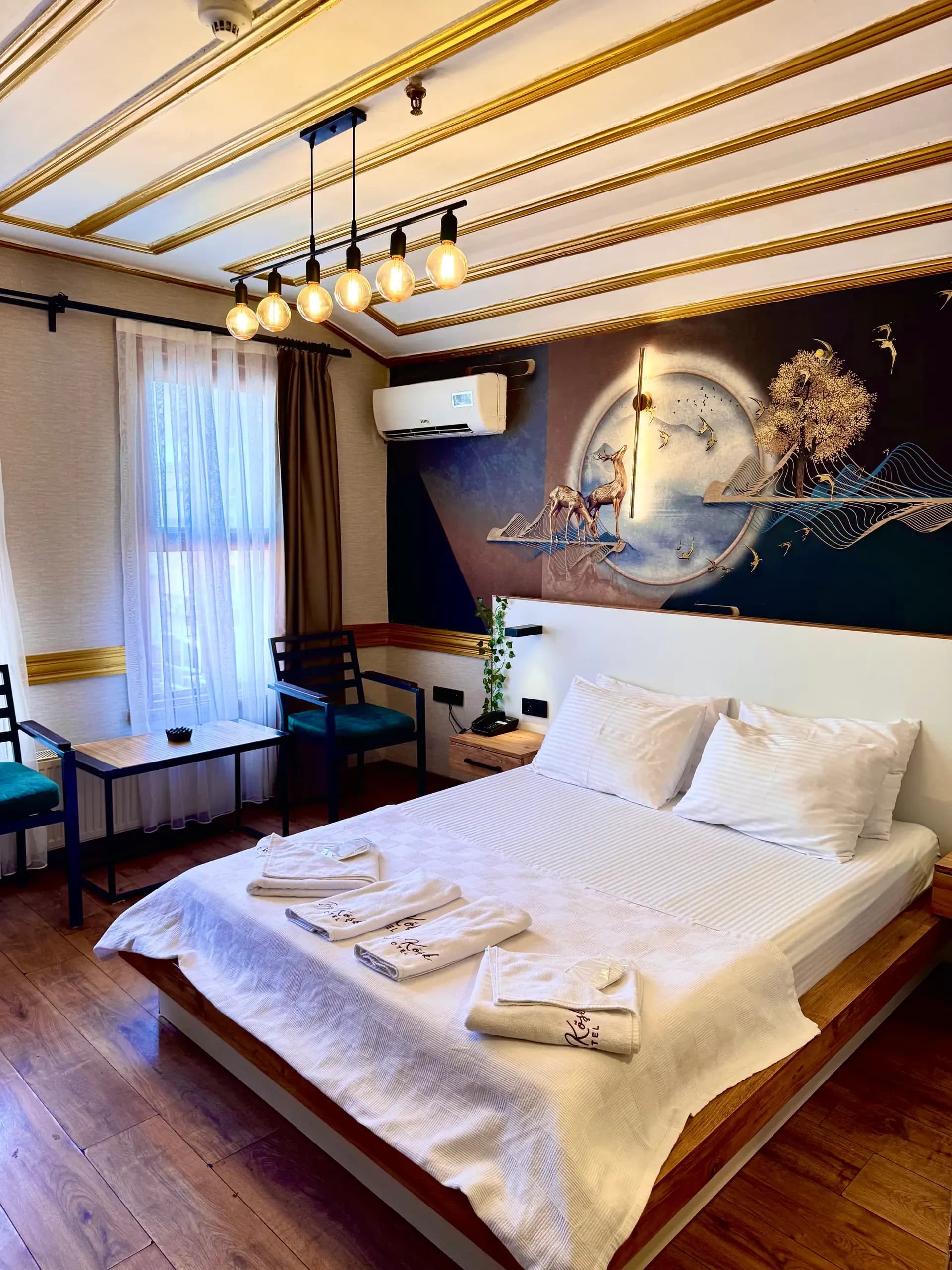 By Köşk Otel Big Deluxe 1+0 (301) - yatak odası duvar süslemesi